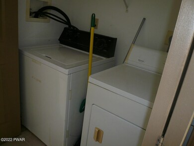 145 Hickory Rd, Dingmans Ferry, PA 18328 - photo 5