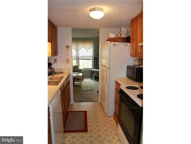 60 Cottonwood Ct, Monmouth Junction, NJ 08852 - photo 7