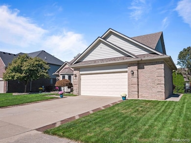 21489 Chadbury Ct, Macomb, MI 48044 - photo 3