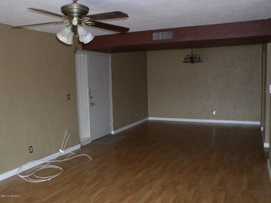 Family room dining area