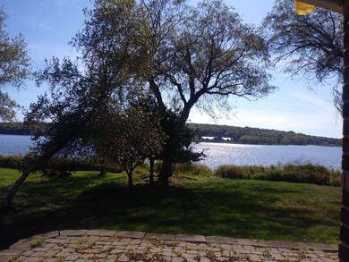 7724 Lake Shore Dr, Pocono Lake, PA 18347 - photo 6