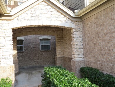 16038 Limestone Lake Dr, Tomball, TX 77377 - photo 4