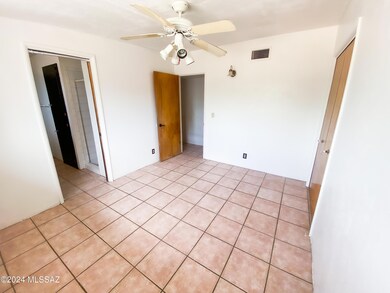 1241SmootPL-Bedroom1