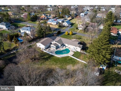 664 Park Rd, Lansdale, PA 19446 - photo 2