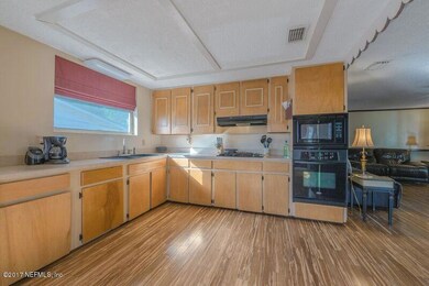 6945 Dongalla Ct, Jacksonville, FL 32211 - photo 6