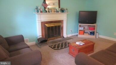 17301 Hoskinson Rd, Poolesville, MD 20837 - photo 7