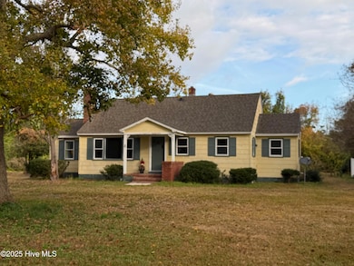 547 Pigott Rd, Gloucester, NC 28528 - photo 3