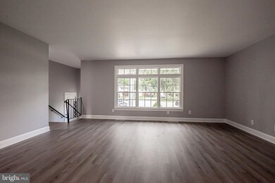 2401 W Eric Dr, Wilmington, DE 19808 - photo 7