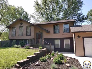 8011 SW 21st Terrace, Topeka, KS 66614 - photo 4