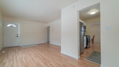 7122 Southeastern Ave, Hammond, IN 46324 - photo 5