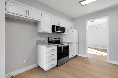 2079 Wilder Dr, Redding, CA 96001 - photo 4