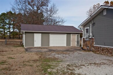 13048 Illinois Chapel Rd, Prairie Grove, AR 72753 - photo 4