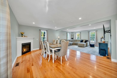 2226 Main St, Jefferson, MA 01522 - photo 7