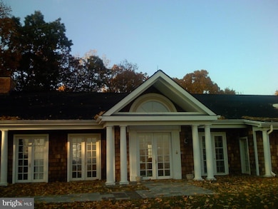 200 Fogg Mountain Ln, Flint Hill, VA 22627 - photo 7