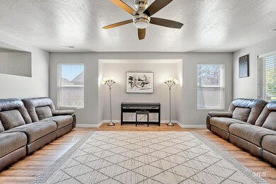 2488 N Kenneth Ave, Kuna, ID 83634 - photo 4