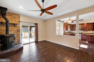 216 Chestnut St, Runnemede, NJ 08078 - photo 7