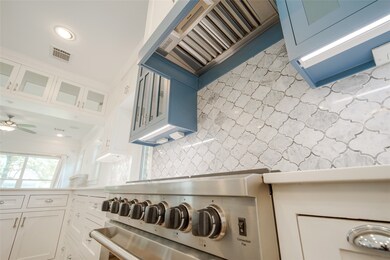 4814 Siegel St, Houston, TX 77009 - photo 6