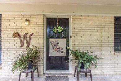 374 Highland Dr, Pineville, LA 71360 - photo 5