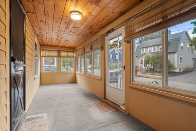 27 Lafayette St, Newburyport, MA 01950 - photo 7