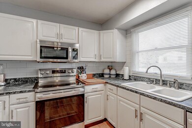 39 Club House Dr, Willingboro, NJ 08046 - photo 7