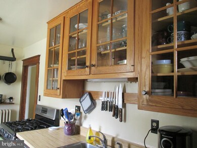 228 Mallow Hill Rd, Baltimore, MD 21229 - photo 7