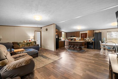 210 County Road 3893 E, Cleveland, TX 77328 - photo 4