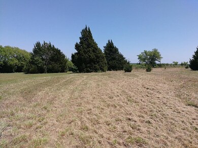 12025 Skyridge Dr, Guthrie, OK 73044 - photo 2