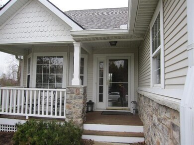 3420 Huron View Ct, Dexter, MI 48130 - photo 2
