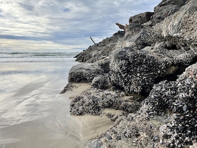 0 Blk 8 Lot 21 Nedonna Ave, Rockawaybeach, OR 97136 - photo 7