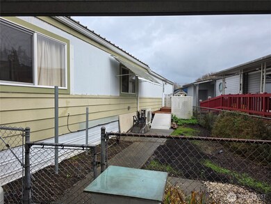 1965 Westside Hwy unit 19, Kelso, WA 98626 - photo 5