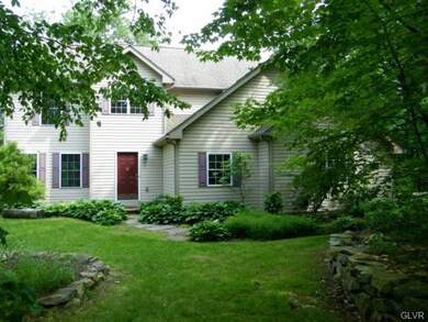 19 Guldin Ln, Boyertown, PA 19512 - photo 2