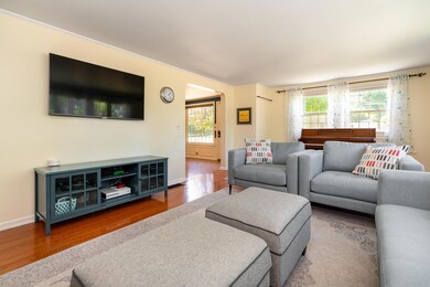 2490 Vassar Pl-28