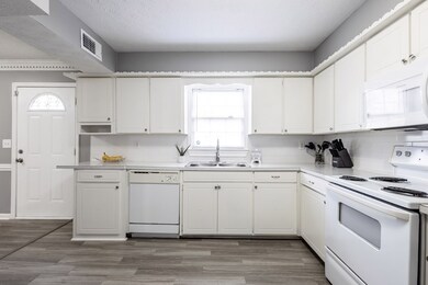 6326 Olde Towne Dr, Columbus, GA 31907 - photo 3