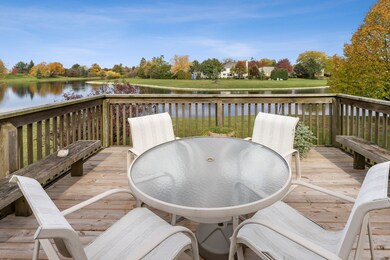 2306 Mohawk Ln, Glenview, IL 60026 - photo 2