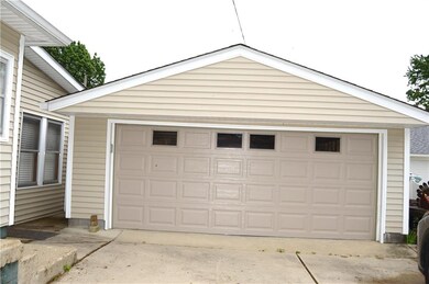 260 Herriott St, Franklin, IN 46131 - photo 5