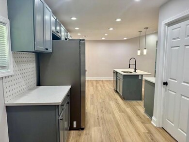 3892 Springleaf Point, Stone Mountain, GA 30083 - photo 3