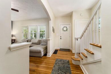 1353 Elmwood Ave, Columbus, OH 43212 - photo 4