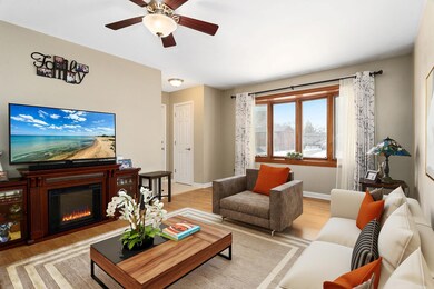 2402 Maple Ln, Rolling Meadows, IL 60008 - photo 5