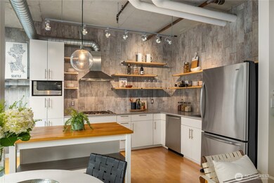 Mosler Lofts unit 412, Seattle, WA 98121 - photo 7