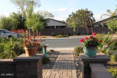 1187 W Popcorn Tree Ave, San Tan Valley, AZ 85140 - photo 4