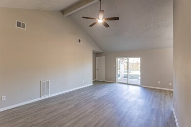 6714 Northleaf Dr, Houston, TX 77086 - photo 5