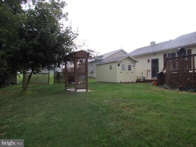 1509 Mark Dr, Chambersburg, PA 17201 - photo 5