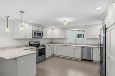 3 Marguy St, Quaker Hill, CT 06375 - photo 6