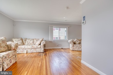 3204 Blue Hill Rd, Gwynn Oak, MD 21207 - photo 4