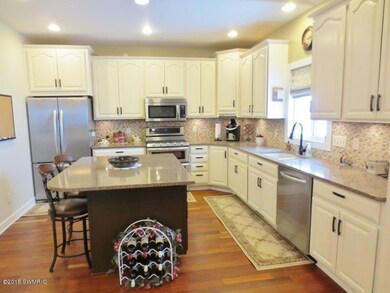 Kitchen1 (800x600)