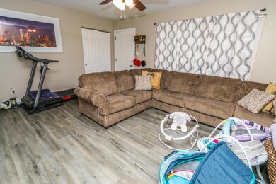 3453 Oaklawn St, Columbus, OH 43224 - photo 2