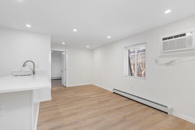 55 Broad St unit 18, Lynn, MA 01902 - photo 7