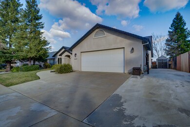 3447 Cockerill Dr, Redding, CA 96002 - photo 3