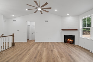 1575 Meadowview Ct, Whitewater, WI 53190 - photo 5