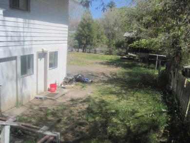 1881 Academy Ave, Klamath Falls, OR 97601 - photo 6